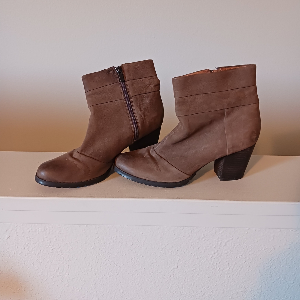 Clarks Brown Ankle Boots